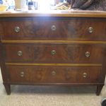 644 1059 CHEST OF DRAWERS